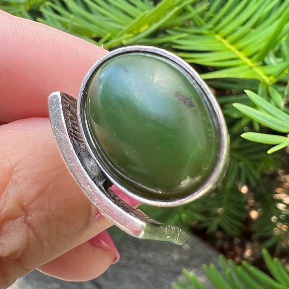 VINTAGE MODERNIST DESIGN JADE NEPHRITE CABOCHON RING 925 STERLING SILVER UNIQUE - Picture 3 of 16